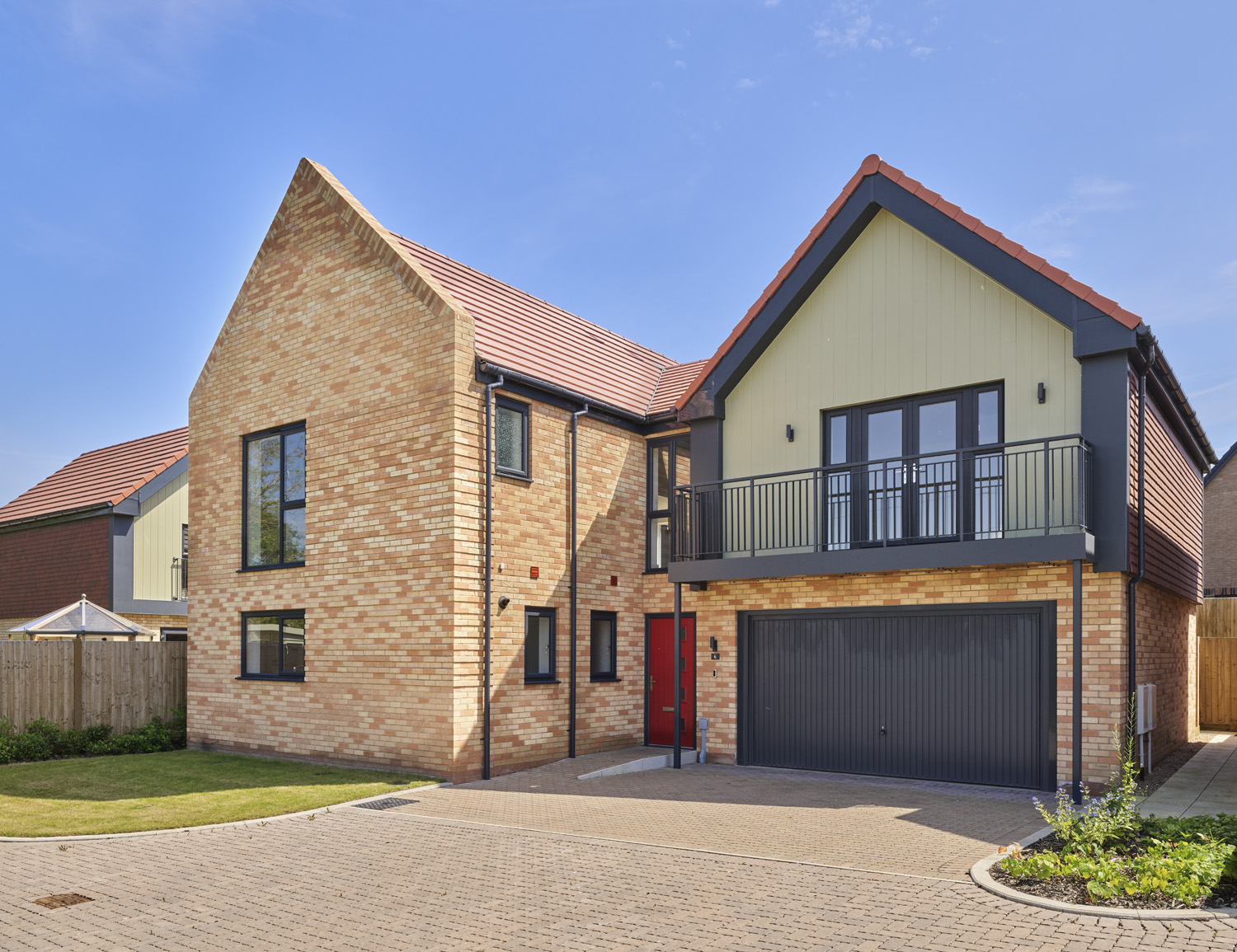 Experience coastal living at Laureate Fields with an attractive £25,000